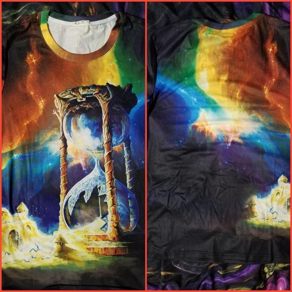 L - Psychedelic Subliminal Print Hourglass 3D Two Sided Shirt